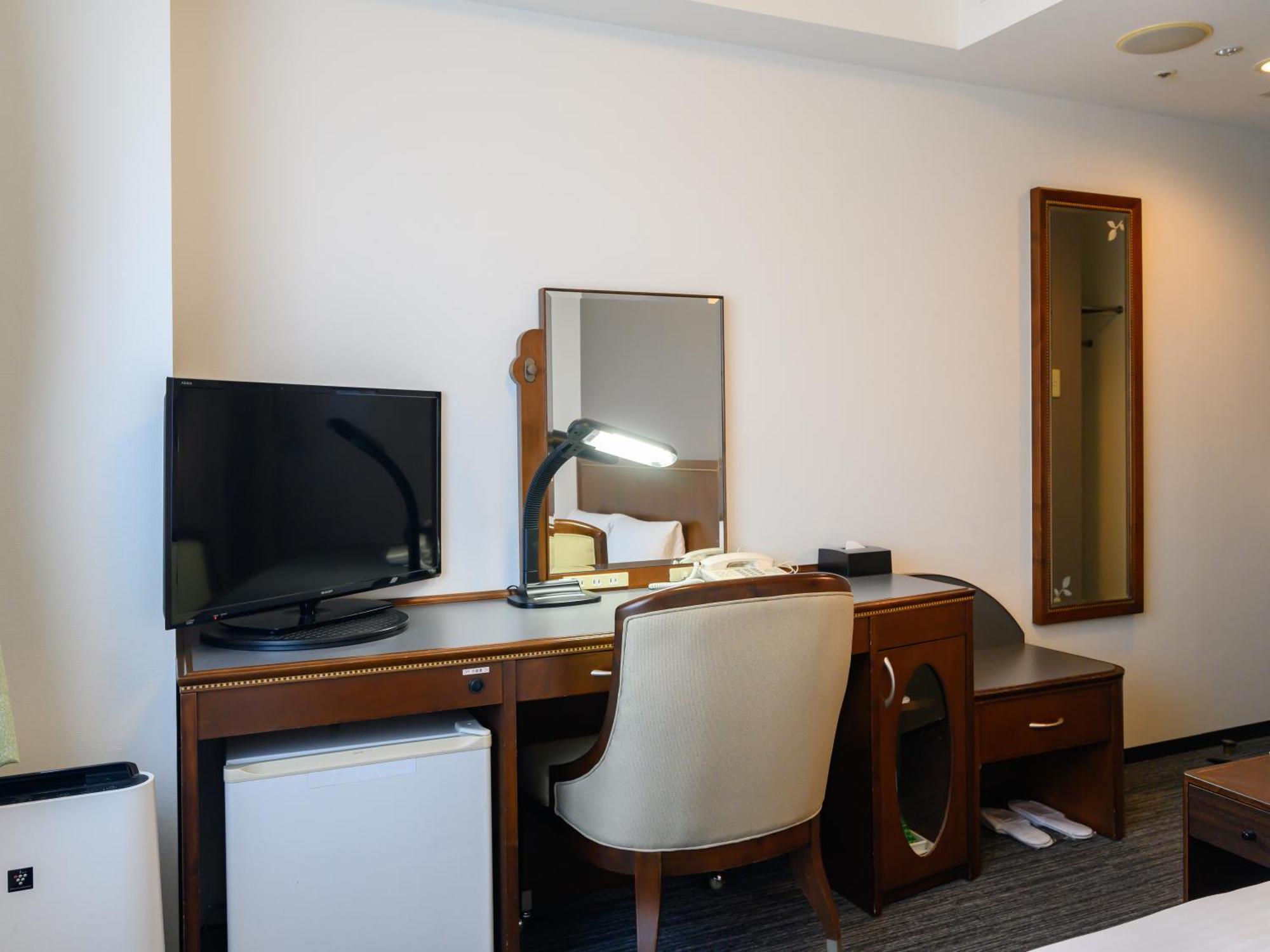 Hotel Green Park Цу Экстерьер фото