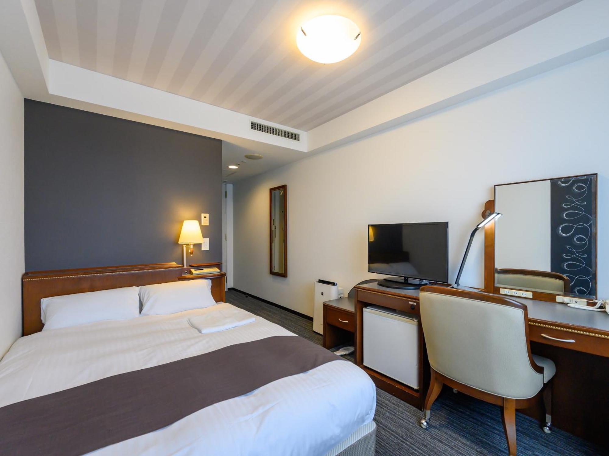 Hotel Green Park Цу Экстерьер фото