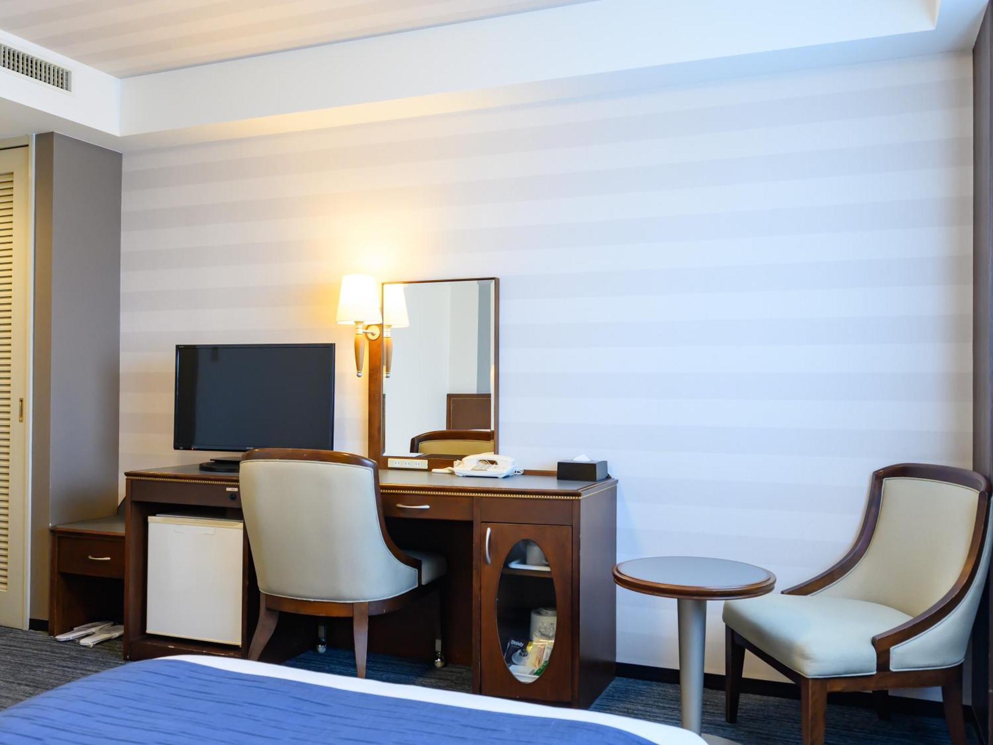 Hotel Green Park Цу Экстерьер фото